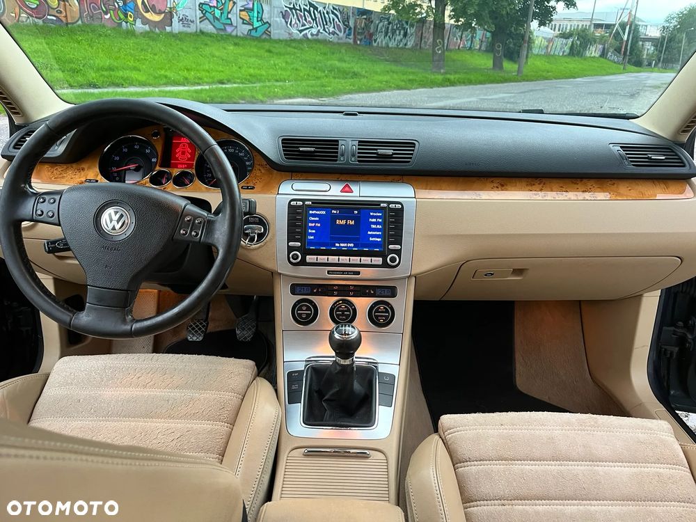 Volkswagen Passat 2.0 TSI Highline - 4