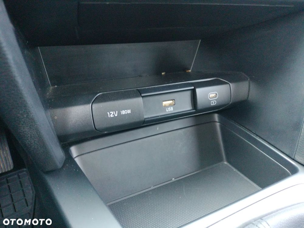 Kia Ceed 1.5 T-GDI M - 27