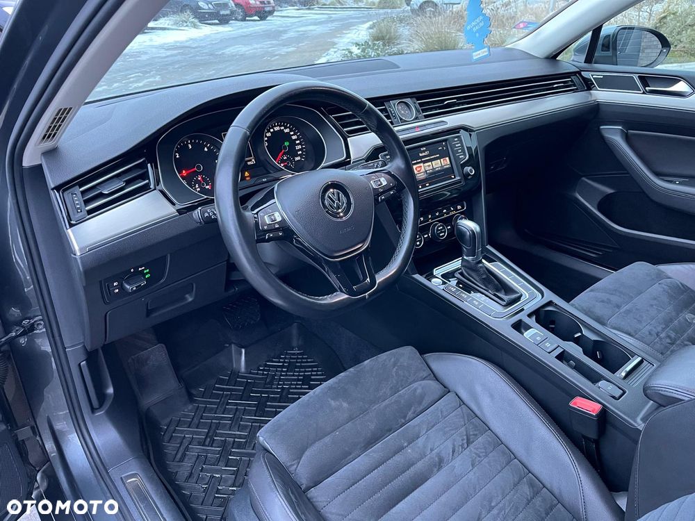 Volkswagen Passat 2.0 TDI BMT Highline DSG - 3