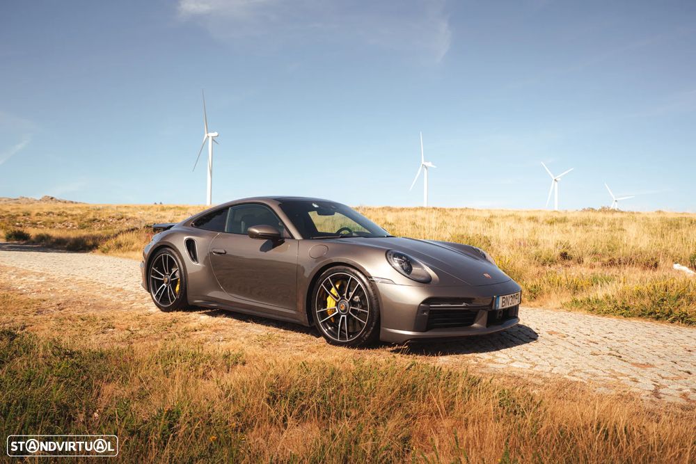 Porsche 911 (992) Turbo S - 1