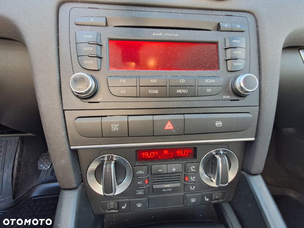Audi A3 Sportback 1.6 Ambition - 6
