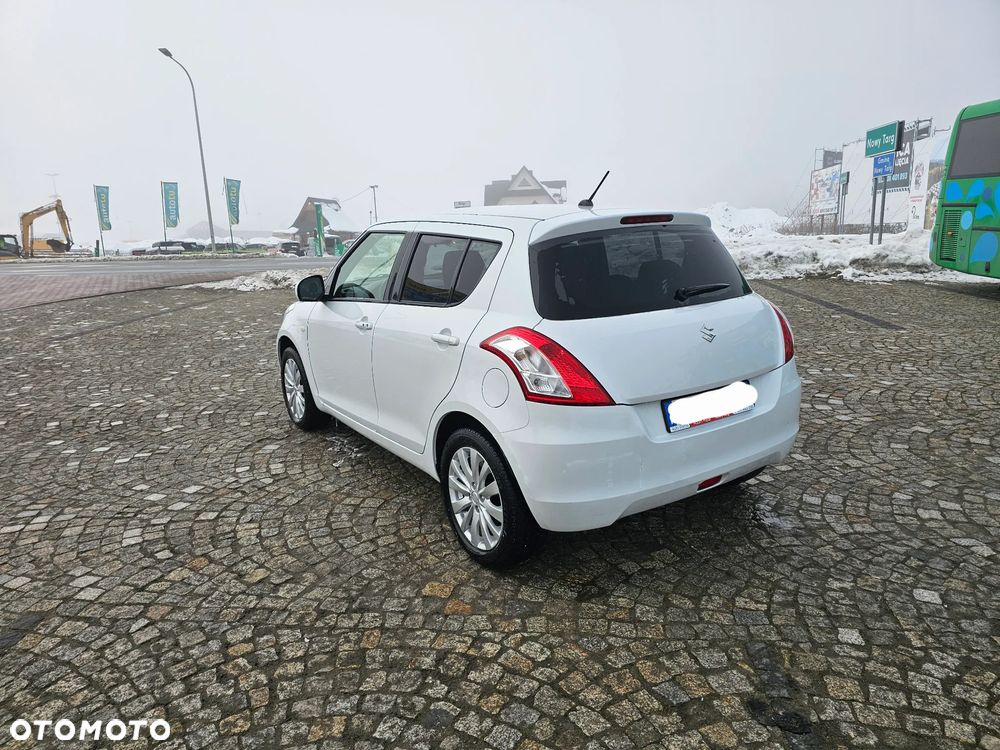 Suzuki Swift 1.2 4x4 Club - 8