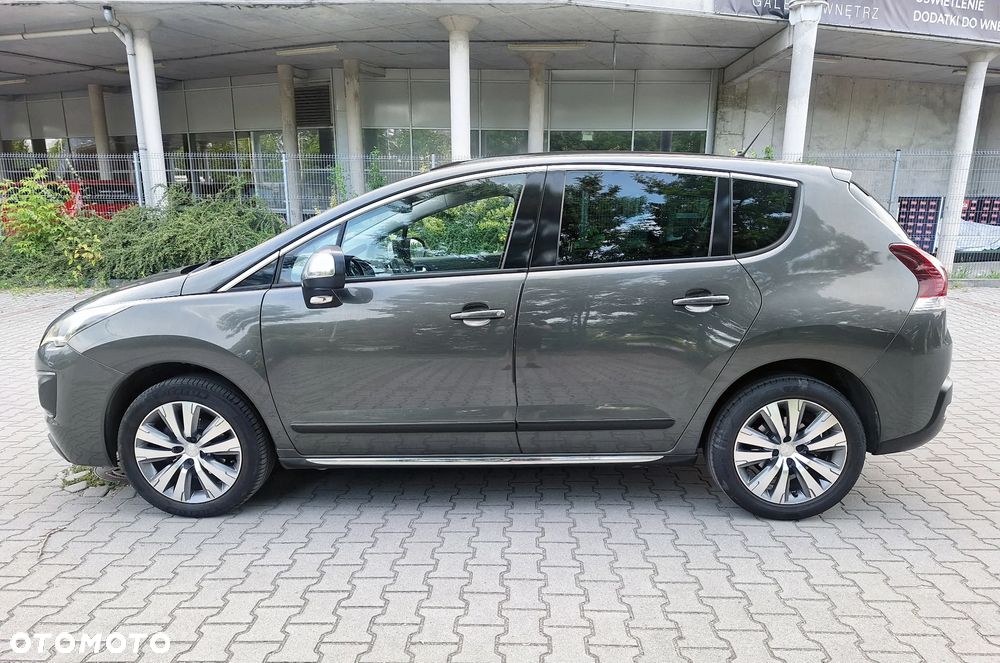Peugeot 3008 HDi 115 Allure - 2