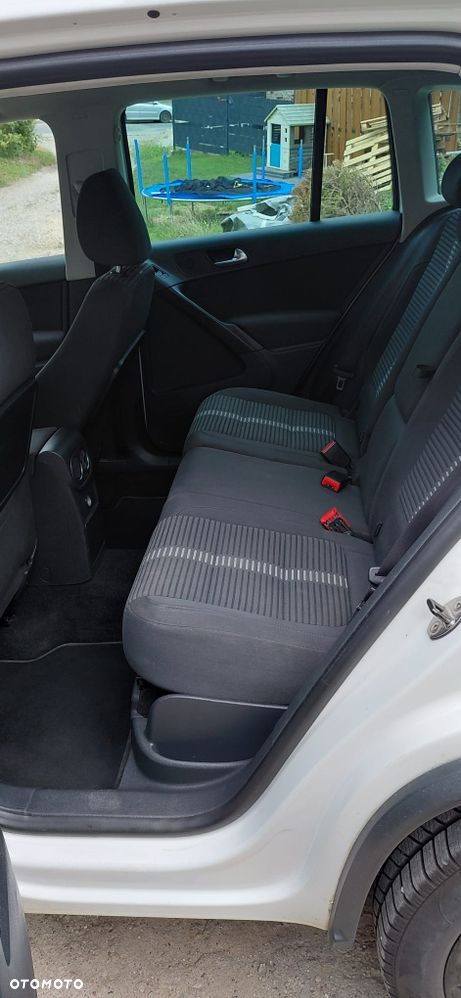 Volkswagen Tiguan - 8