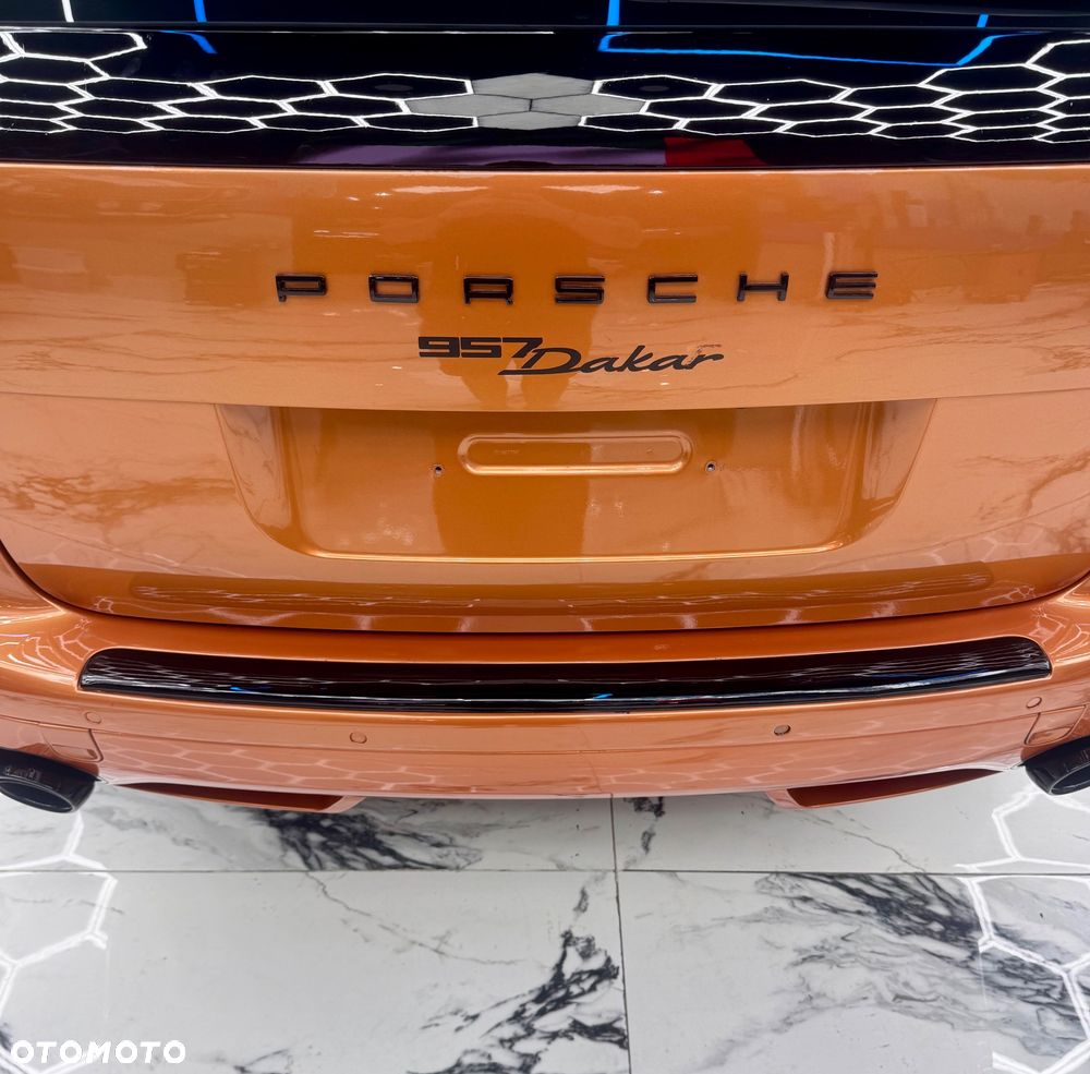 Porsche Cayenne - 20