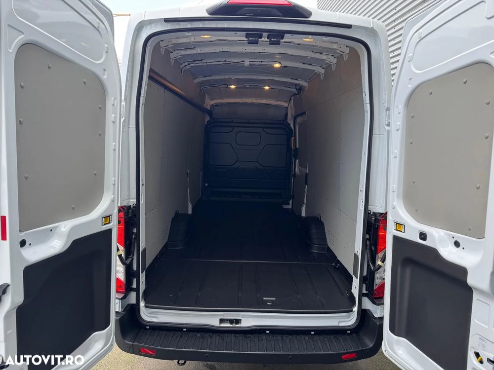 Ford Transit - 11