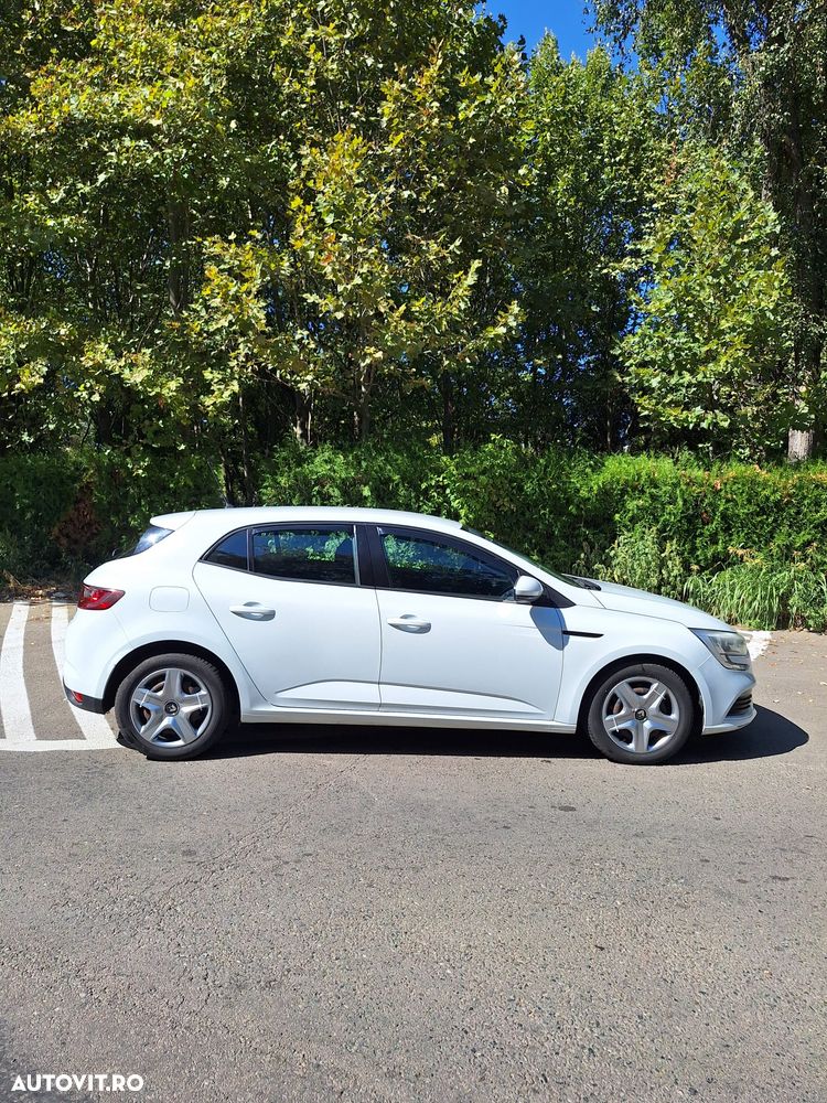 Renault Megane 1.5 dCI Life - 17