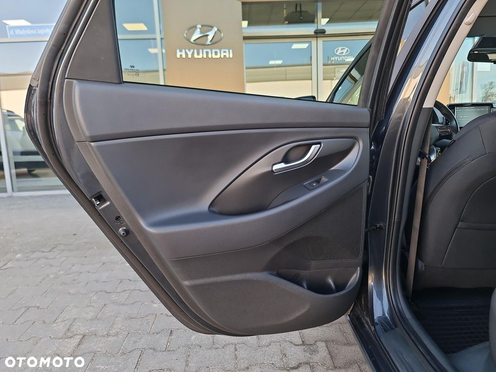 Hyundai i30 1.0 T-GDI Smart DCT - 35