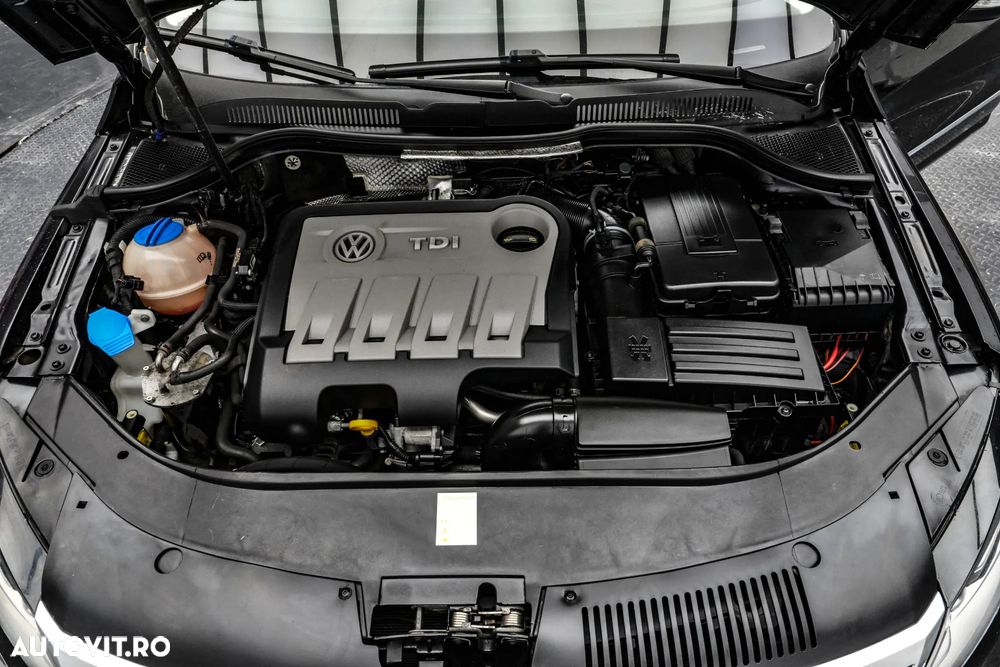 Volkswagen Passat CC 2.0 TDI DSG BMT - 25