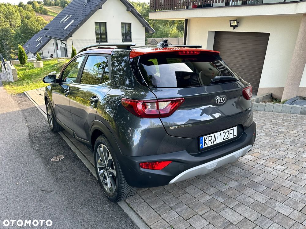 Kia Stonic - 10