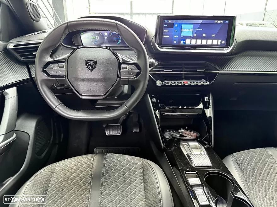 Peugeot e-2008 54 kWh Allure - 22