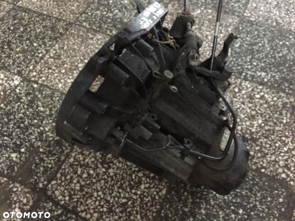 Skrzynia biegów Renault megane II 1,5dci CEJRQK9K - 5