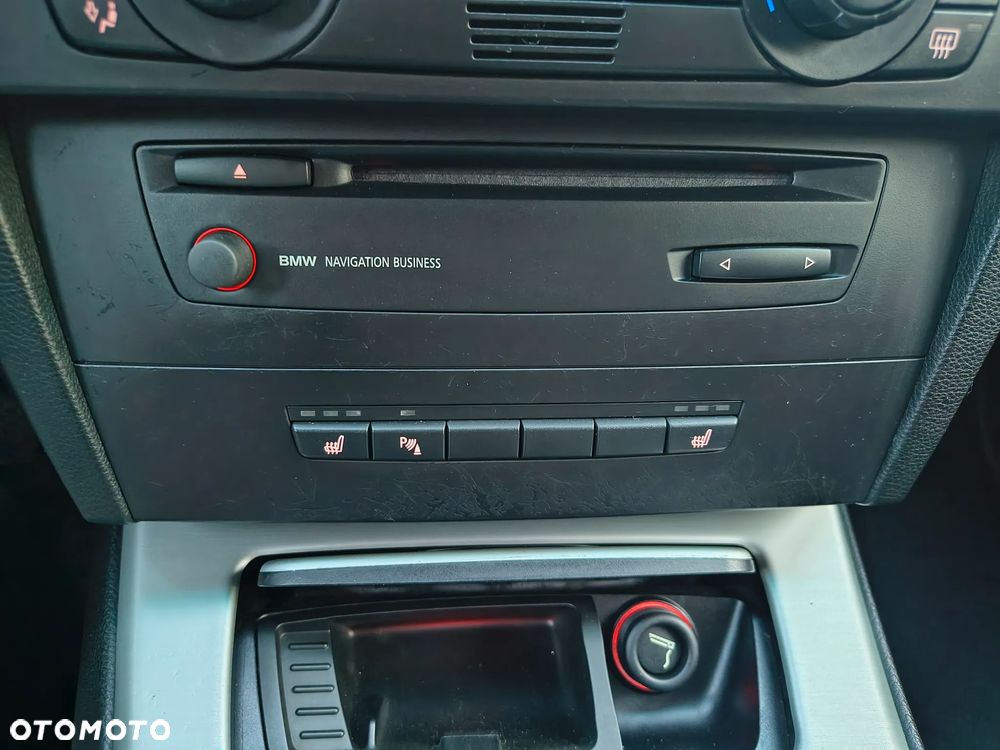 BMW Seria 3 325i - 16