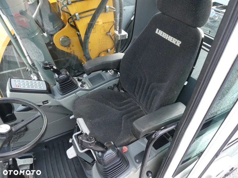 Liebherr A914 Compact / z Niemiec / 7740mtg / - 13