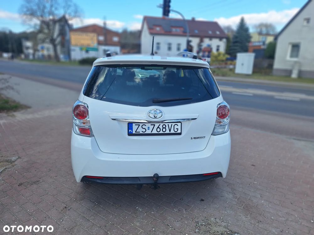 Toyota Verso 1.6 D-4D 5-Sitzer Start/Stop Comfort - 14