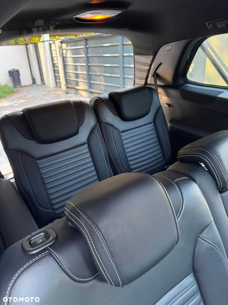 Mercedes-Benz GLS - 10