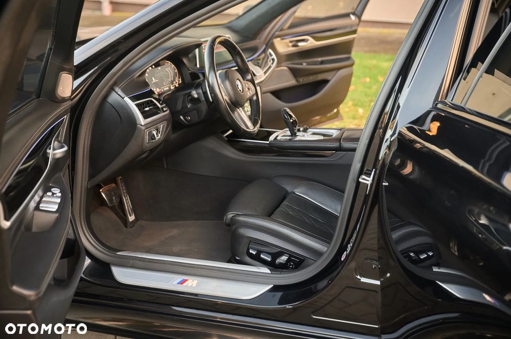 BMW Seria 7 740d xDrive mHEV sport - 19