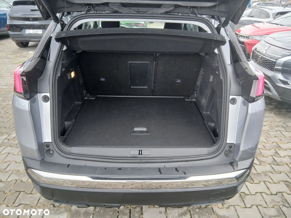 Peugeot 3008 1.2 PureTech Allure S&S EAT6 - 8