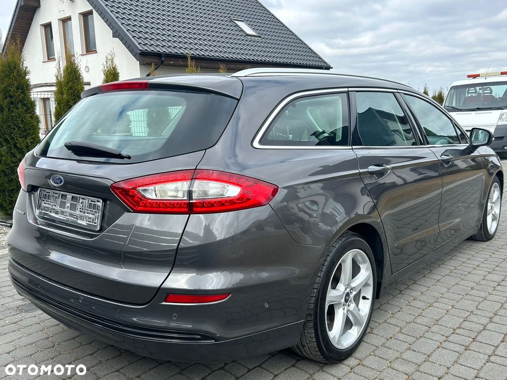 Ford Mondeo 2.0 TDCi STart-Stopp Titanium - 37