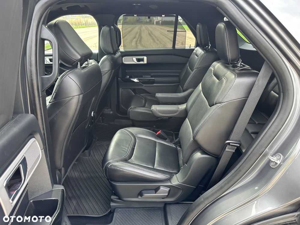Ford Explorer EcoBoost Plug-in Hybrid PLATINUM - 13