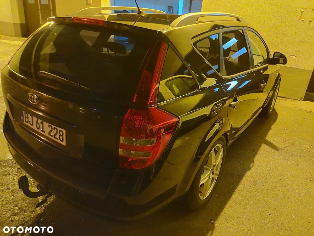 Kia Ceed 1.6 Crdi Optimum + - 4