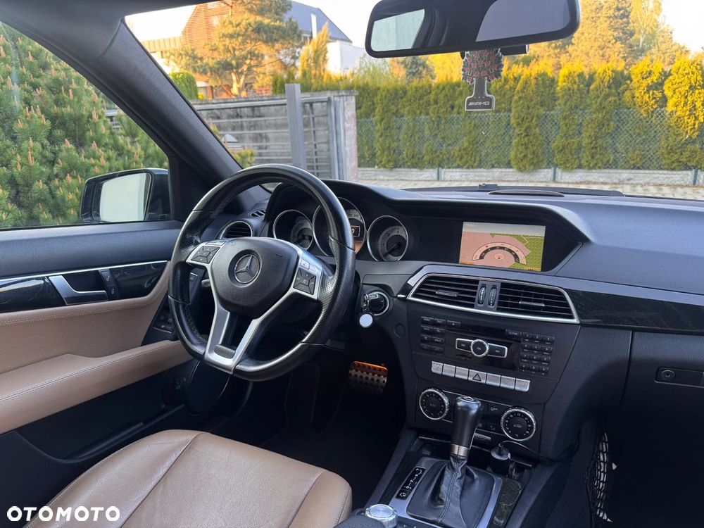 Mercedes-Benz Klasa C 250 CDI DPF Automatik BlueEFFICIENCY Avantgarde - 10