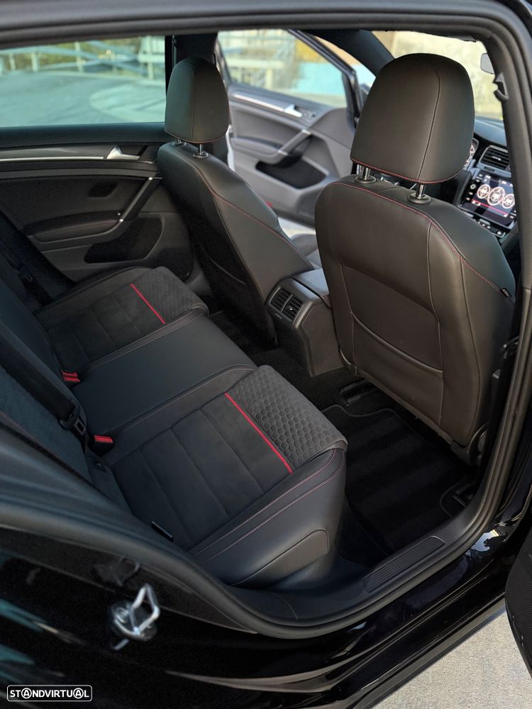 VW Golf GTI 2.0 TSI OPF DSG Performance - 8