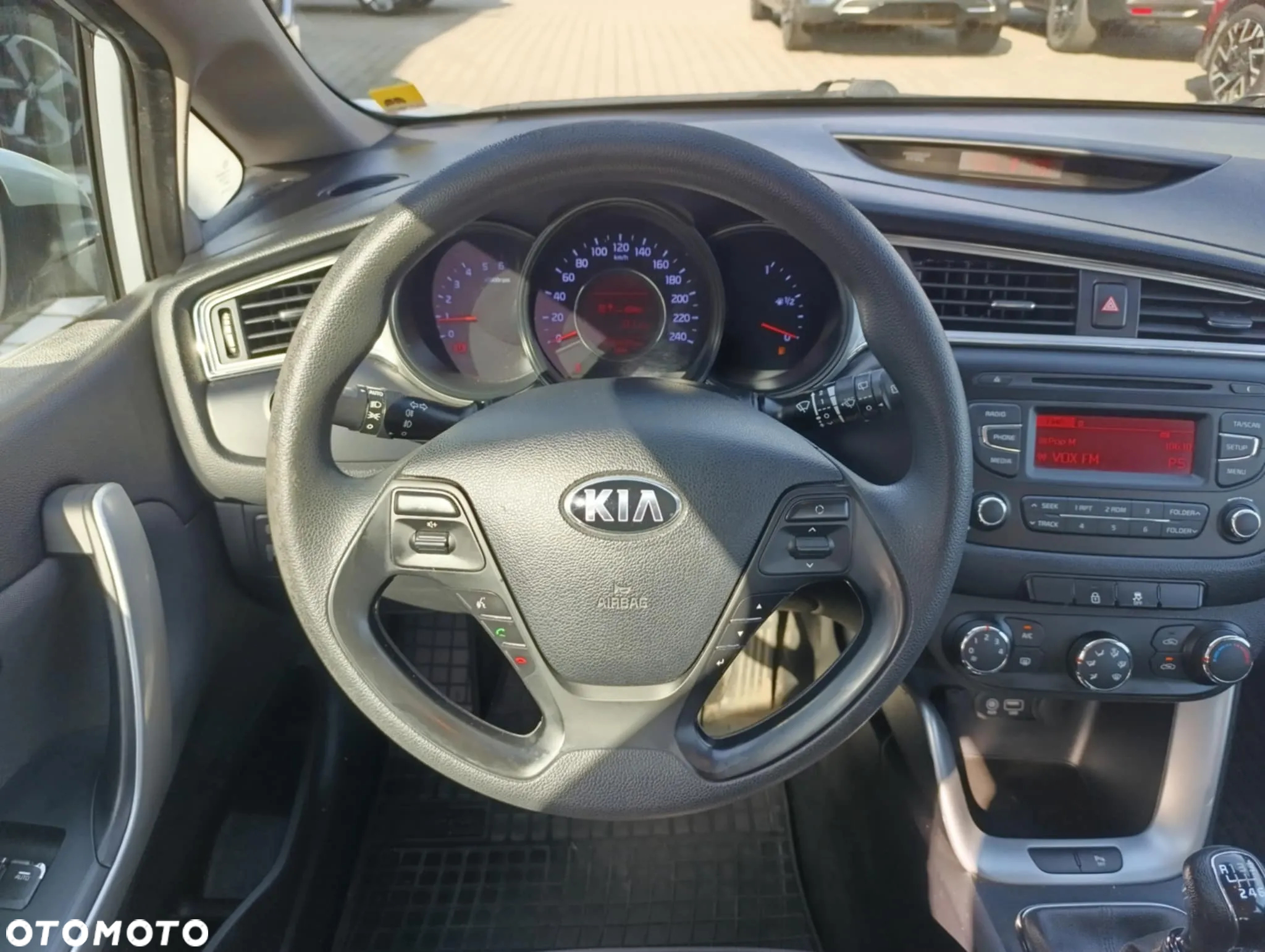 Kia Ceed Cee'd 1.4 CRDi S - 18