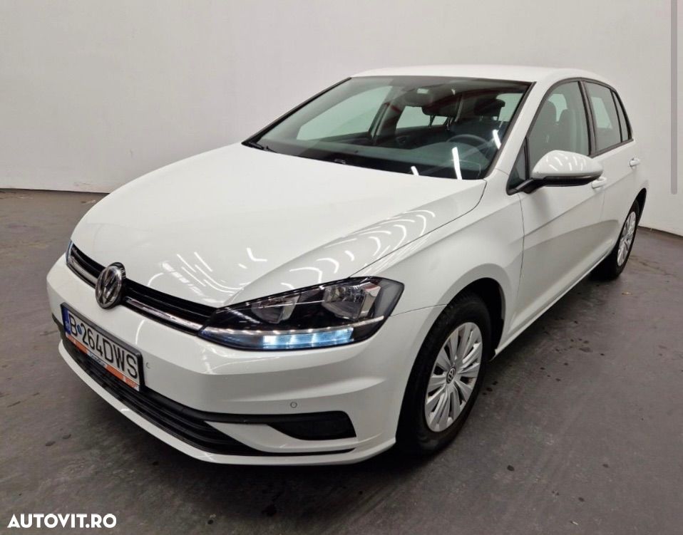 Volkswagen Golf 1.6 TDI Trendline - 1