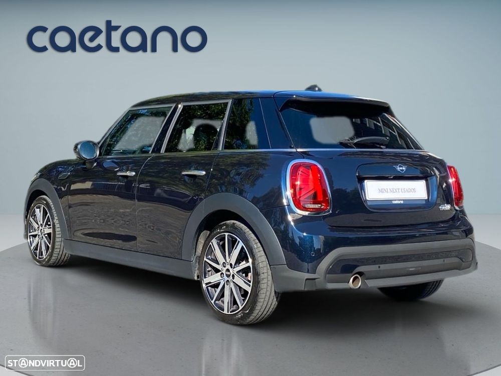 MINI 5 Portas Cooper Premium Classic Auto - 24