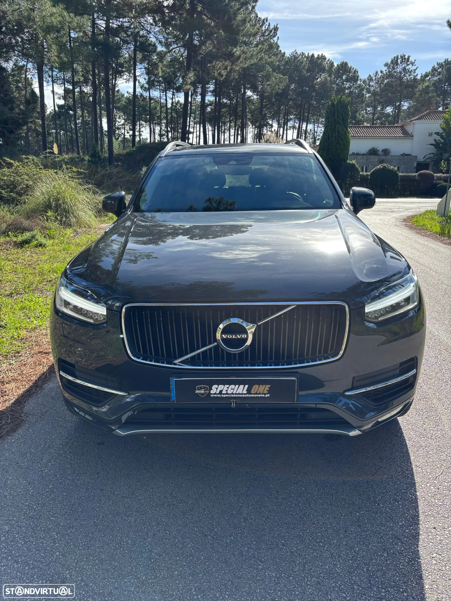 Volvo XC 90 2.0 D4 R-Design - 17