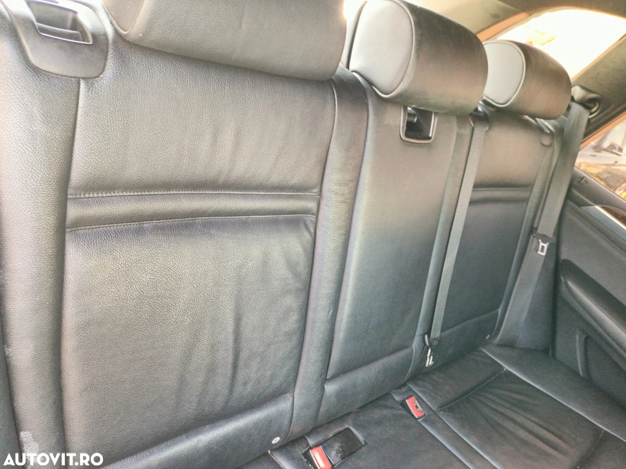 Dezmembrez BMW X5 e70 N57D30A - 13
