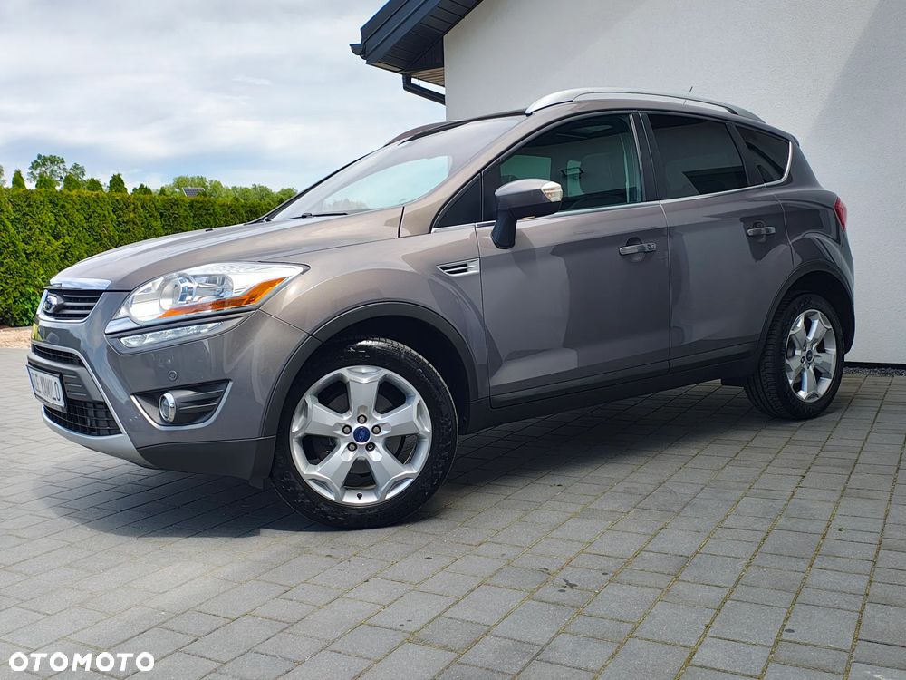Ford Kuga 2.0 TDCi 4x4 Titanium - 25