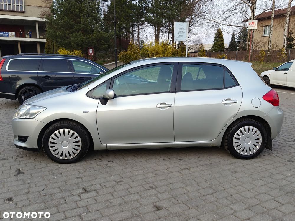 Toyota Auris 2.0 D-4D Luna - 5
