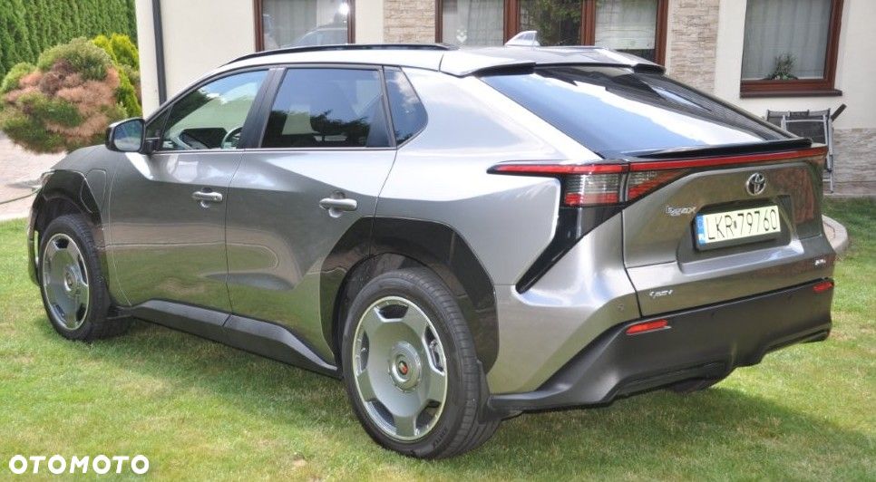 Toyota bZ4X 71.4kWh 4x4 Prestige - 4