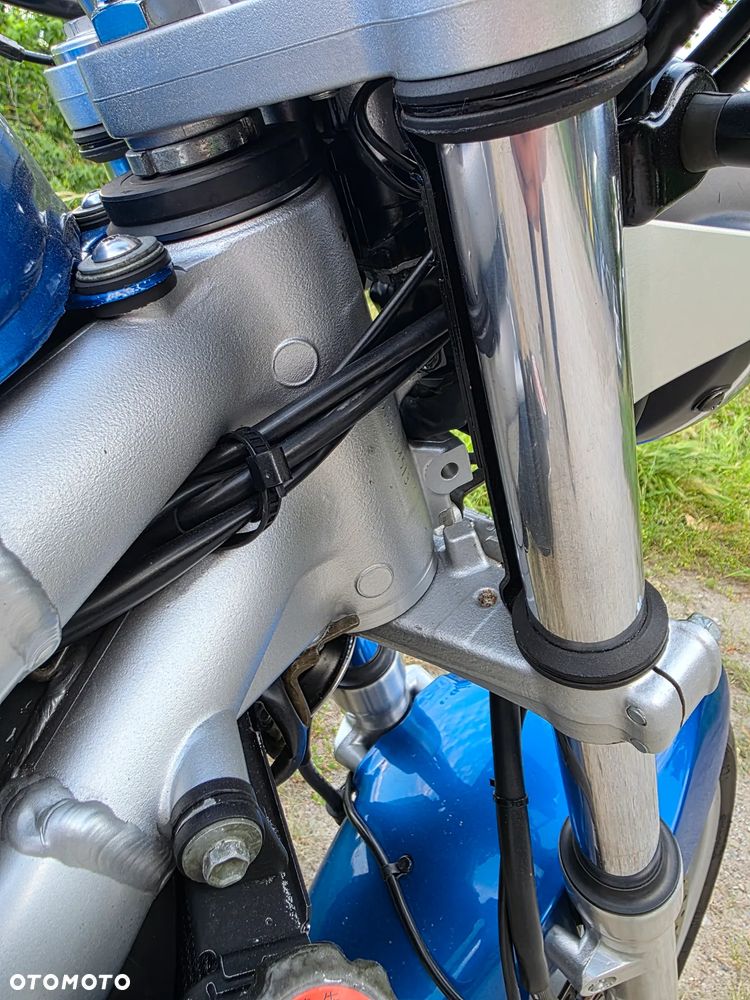 Suzuki SV - 15