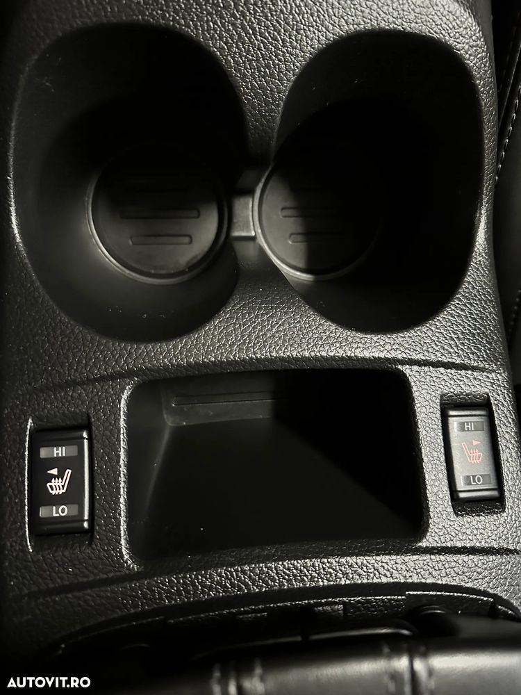 Nissan Qashqai 1.6 DCI Xtronic TEKNA+ - 22