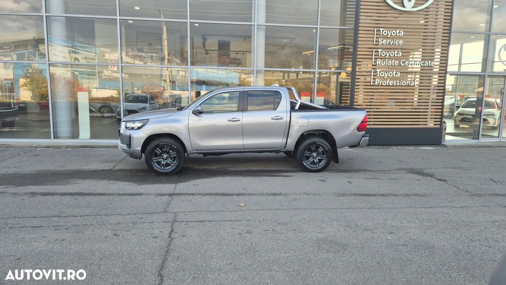 Toyota Hilux - 5