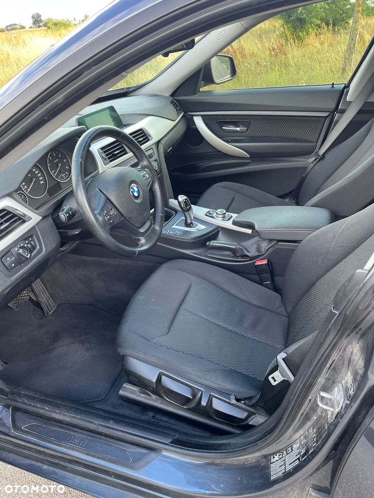 BMW 3GT 320d xDrive - 3