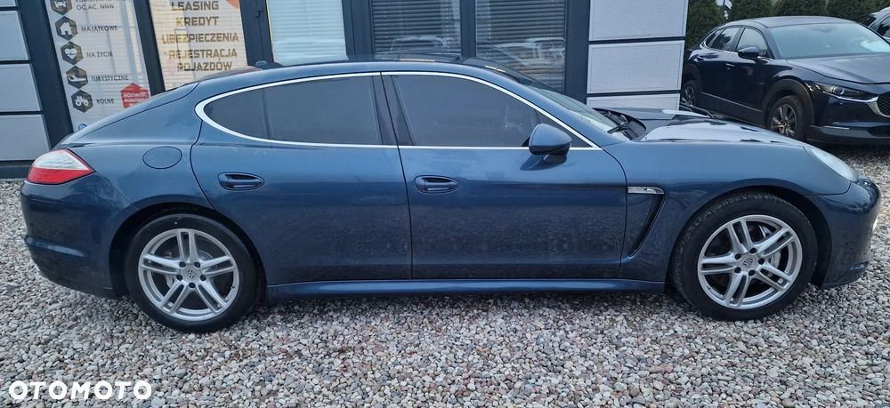 Porsche Panamera - 6