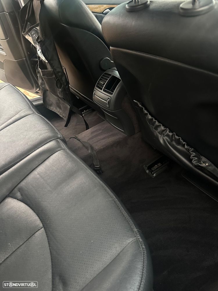 Mercedes-Benz E 270 - 24