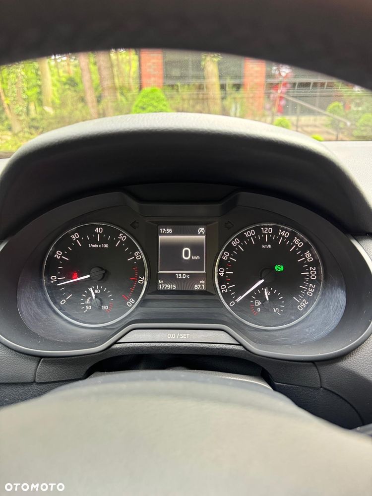 Skoda Octavia 1.8 TSI Elegance DSG - 13