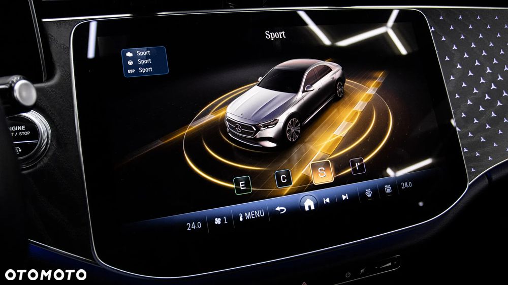 Mercedes-Benz Klasa E 220 d Avantgarde - 32