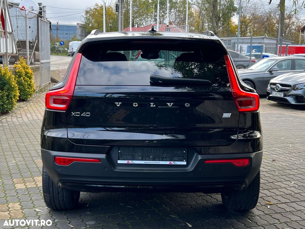Volvo XC 40 P8 AWD Recharge RDesign - 13
