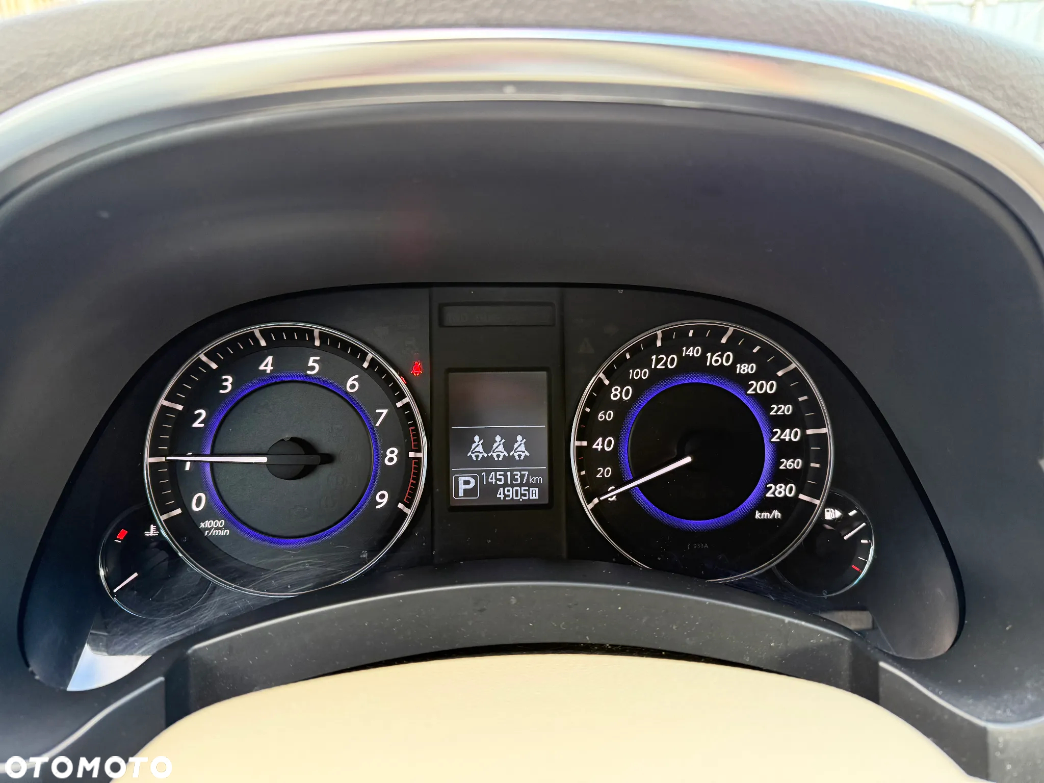 Infiniti Q70 3.7 S Premium - 16