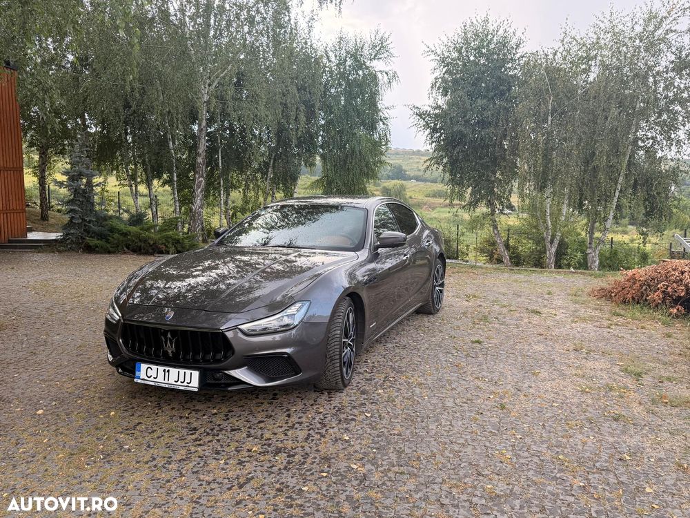 Maserati Ghibli - 2