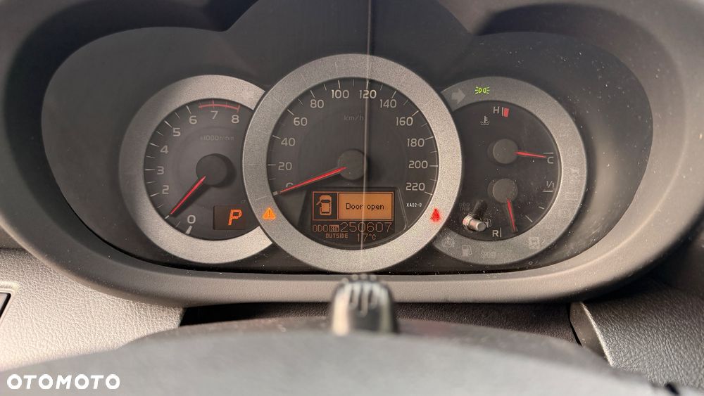 Toyota RAV4 2.0 4x4 Multidrive S Travel - 12