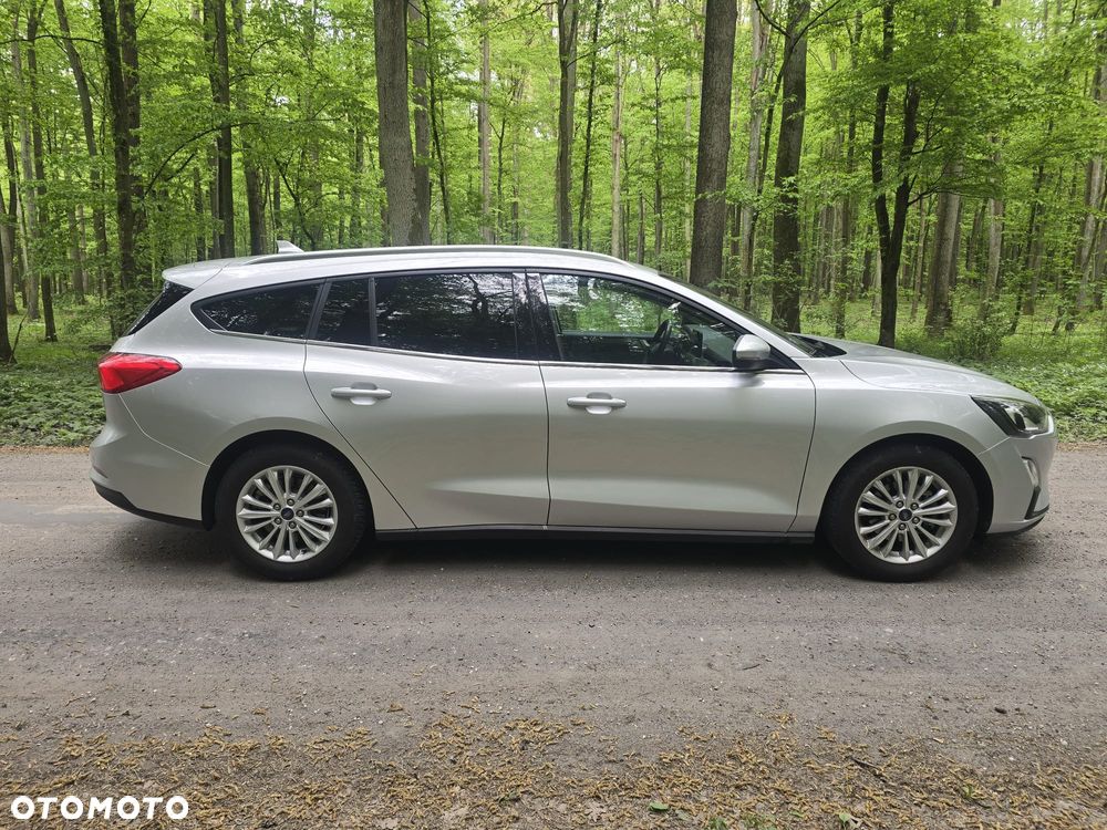 Ford Focus 1.0 EcoBoost Titanium ASS - 1