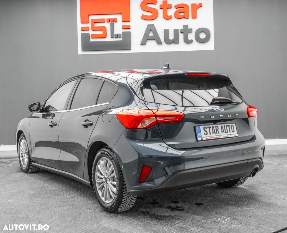 Ford Focus 1.0 EcoBoost Titanium Business - 4
