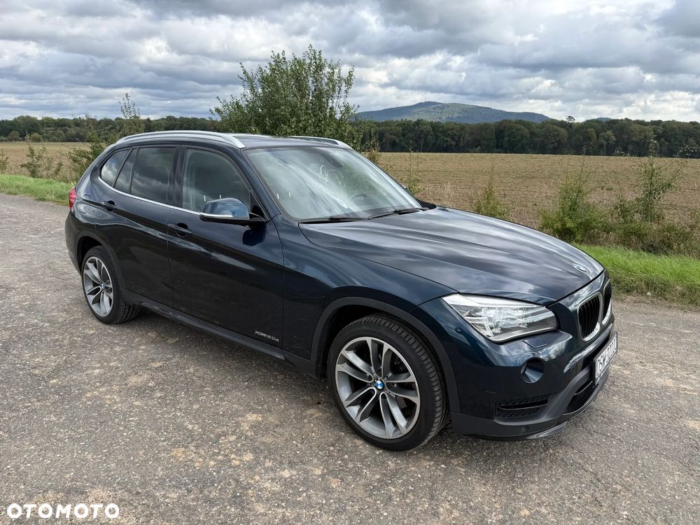 BMW X1 xDrive20d Sport Line - 1